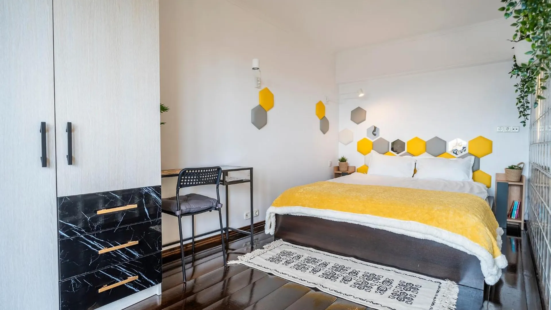 Central Cozy Apartment Bukarest