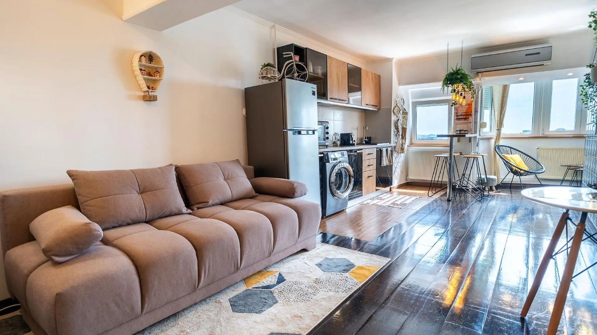 Central Cozy Apartment Bukarest